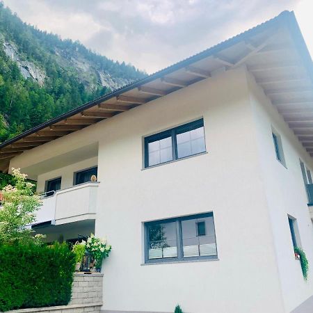 Apart Haus Bella Mayrhofen Exterior foto